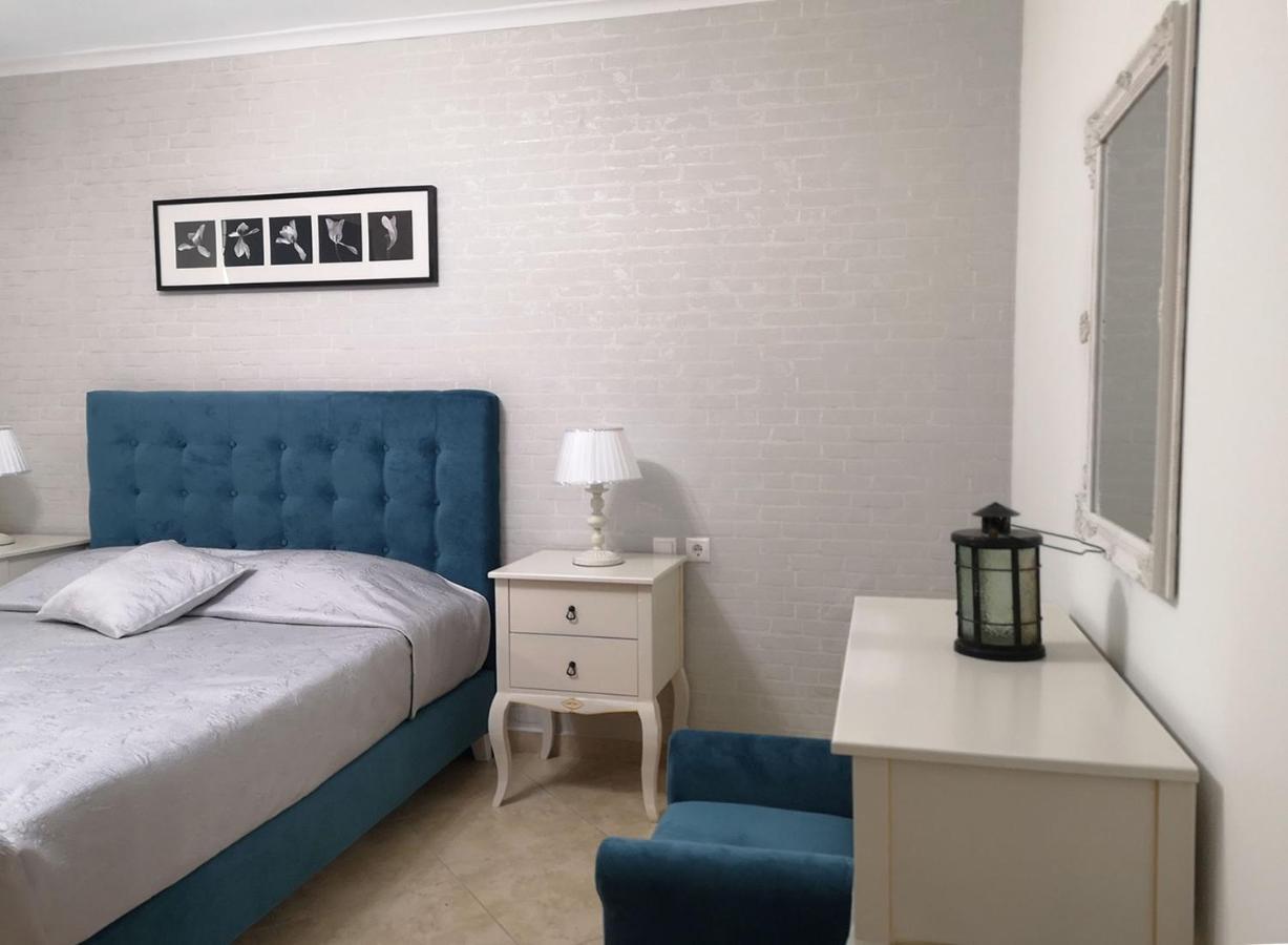 Pirofani Villa Apartments Apólpena Kültér fotó