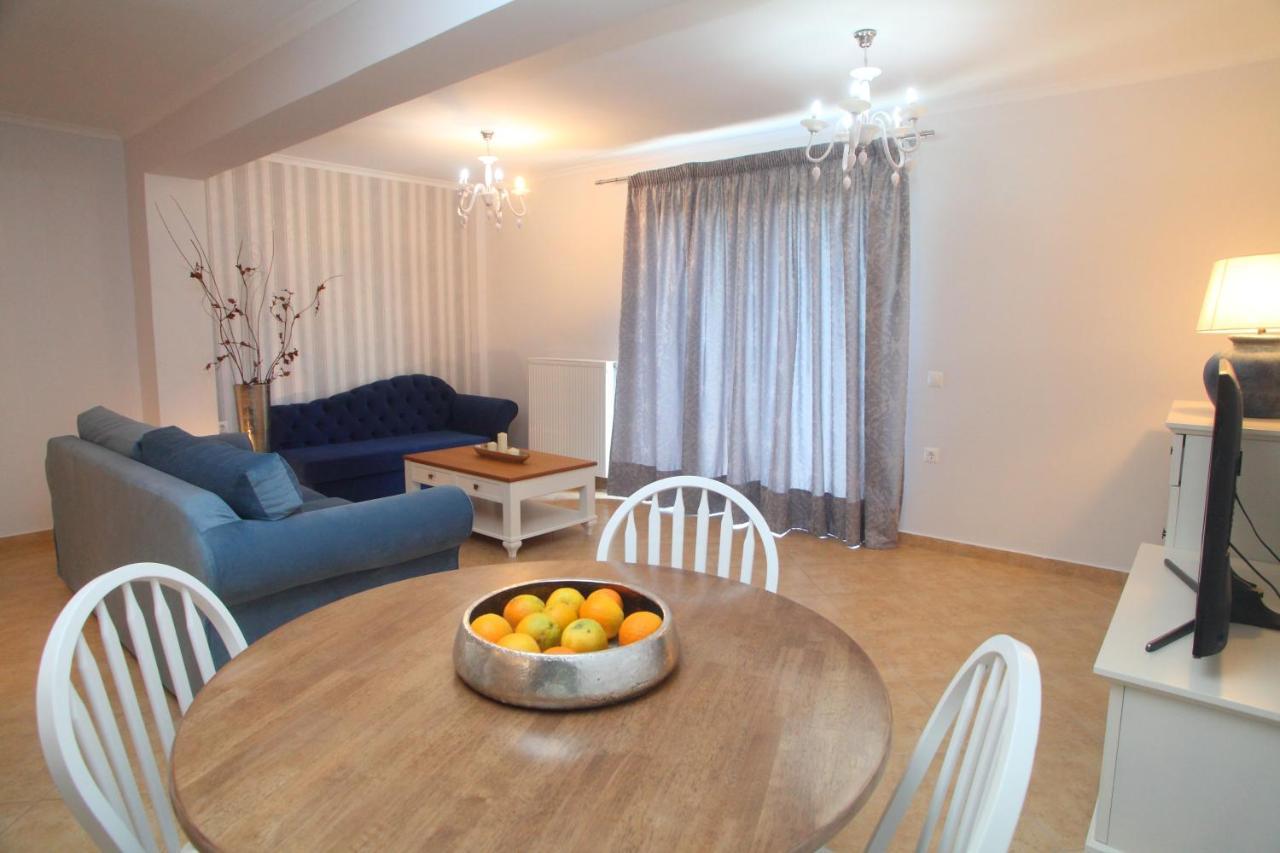 Pirofani Villa Apartments Apólpena Kültér fotó