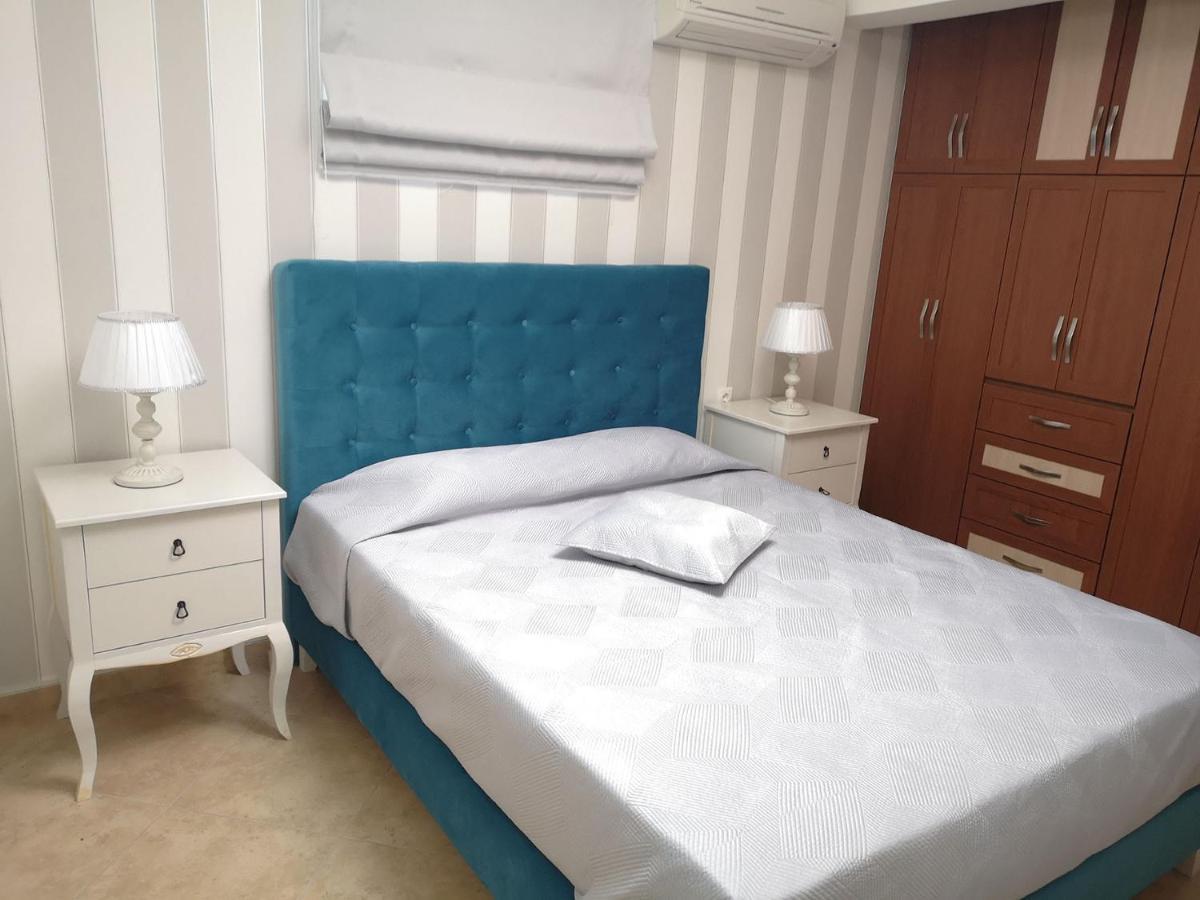 Pirofani Villa Apartments Apólpena Kültér fotó